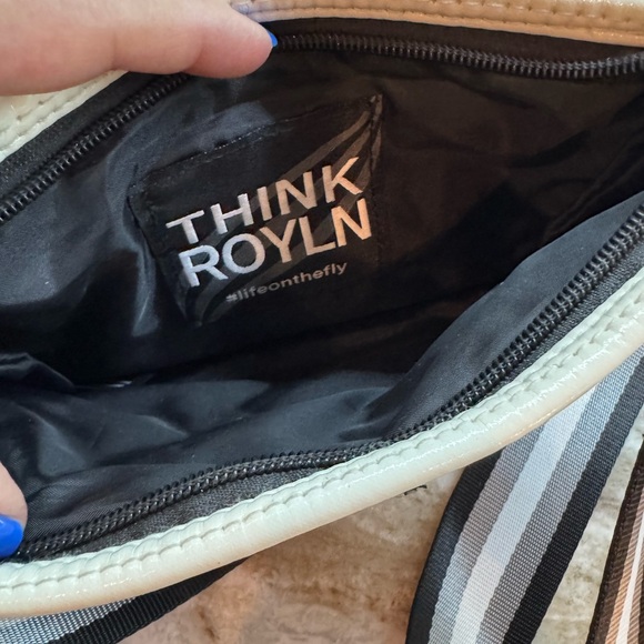 Think ROYLN black BUM bag - Picture 6 of 9